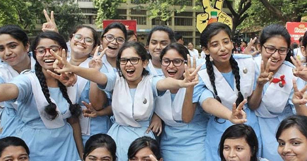 চলতি বছরের এসএসসি ও সমমান পরীক্ষার ফল আগামীকাল (১০ আগস্ট) সকাল ১০টায় প্রকাশ করা হবে।